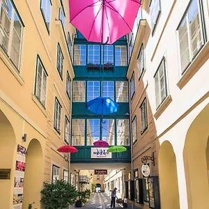 Mercure Grand Biedermeier 4*, Wien Österrike