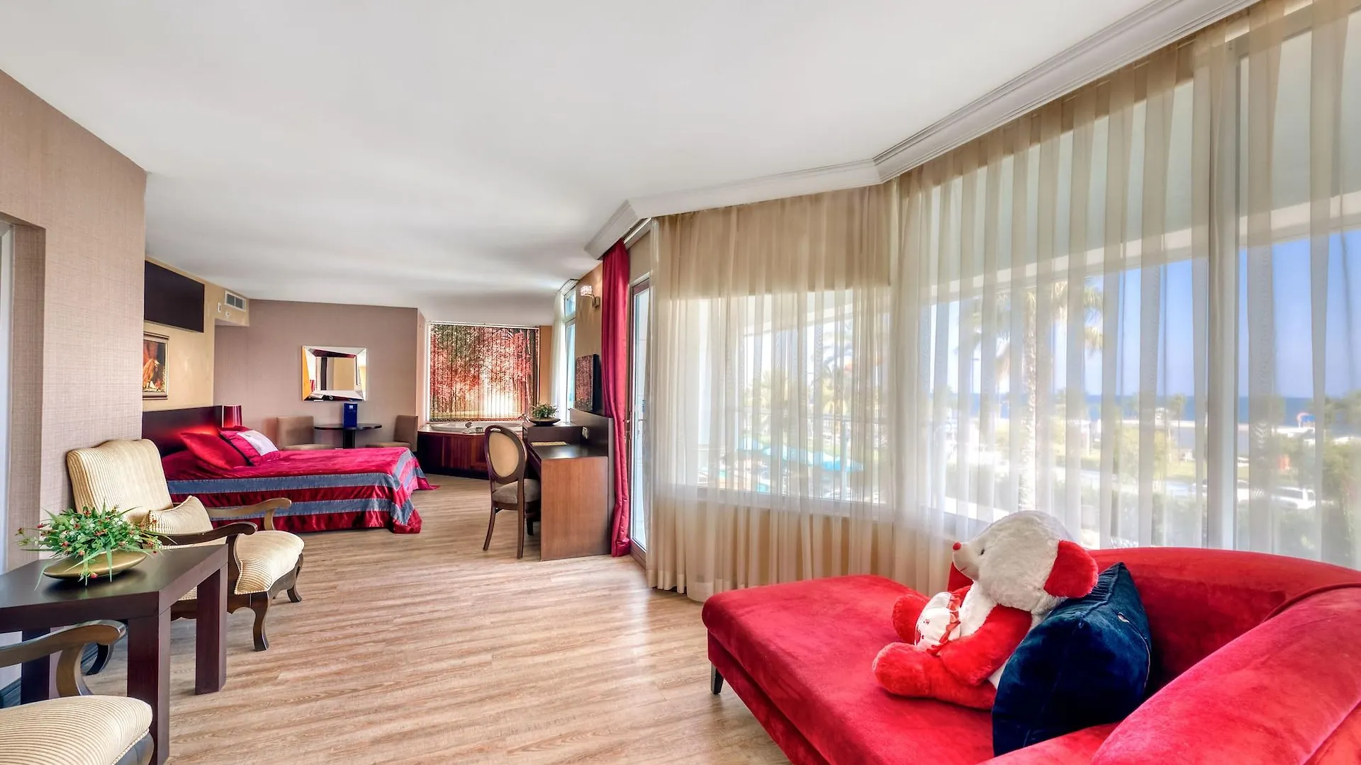 Sealife Family Resort Hotel Antalya 5*,